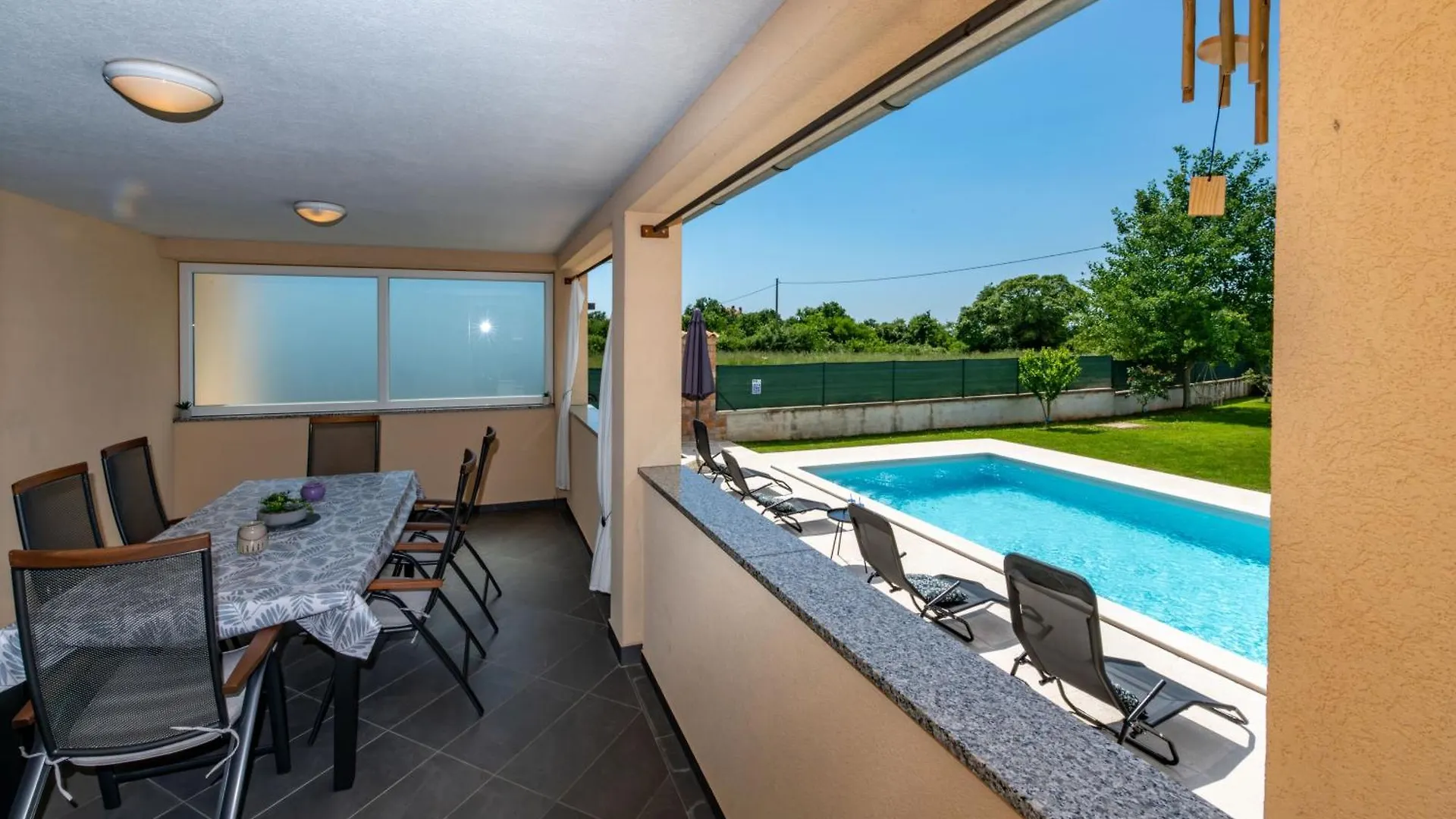 Villa Mia, Your Warm And Sunny Family Getaway Cere 0*,